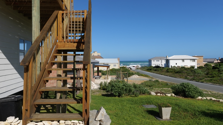 4 Bedroom Property for Sale in Suiderstrand Western Cape